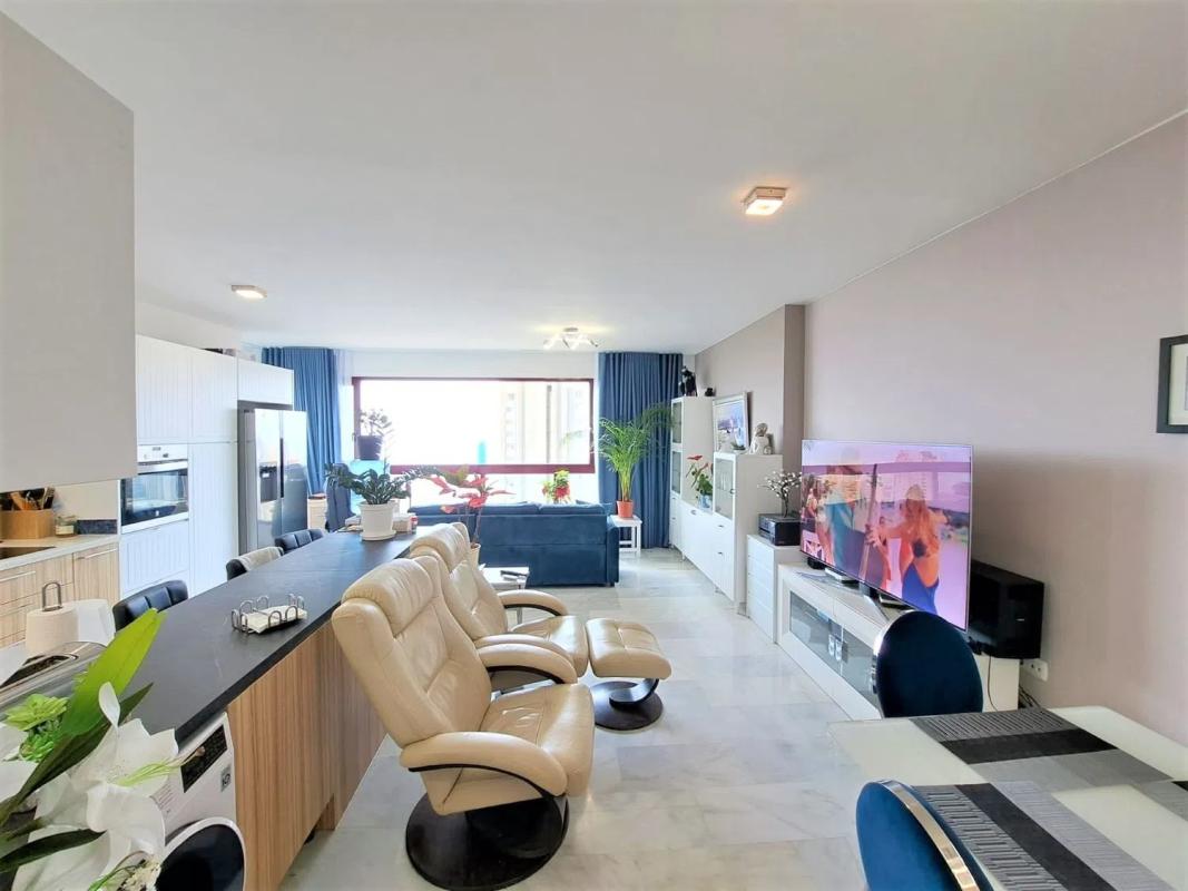 Venta de piso en Calle Presidente Adolfo Suárez, Benidorm
photo 4