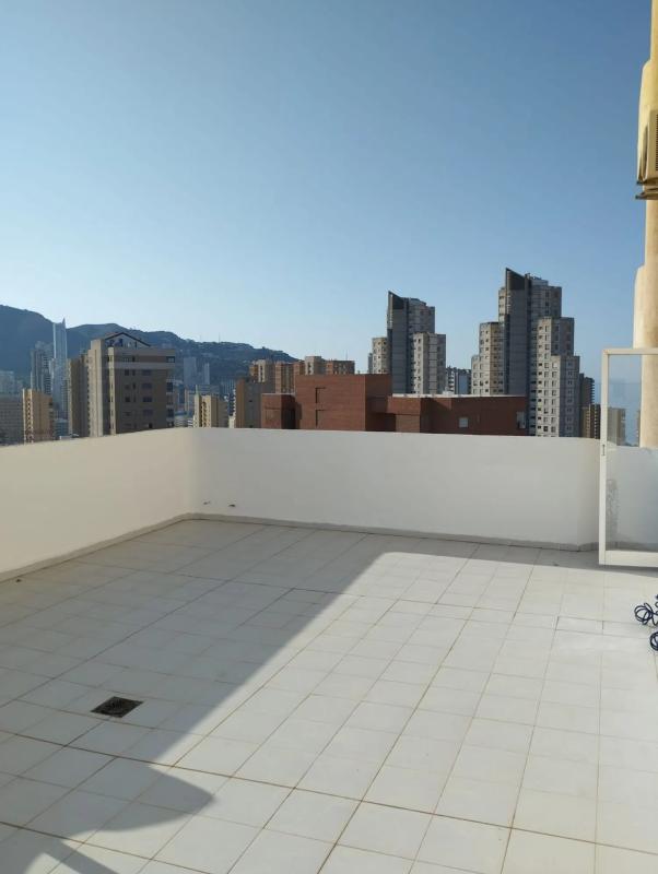 Venta de ático en  Calle juan llorca, 2, Benidorm photo 2