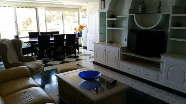 Piso en venta en  Avenida de Mont Benidorm, 11, Benidorm photo 2