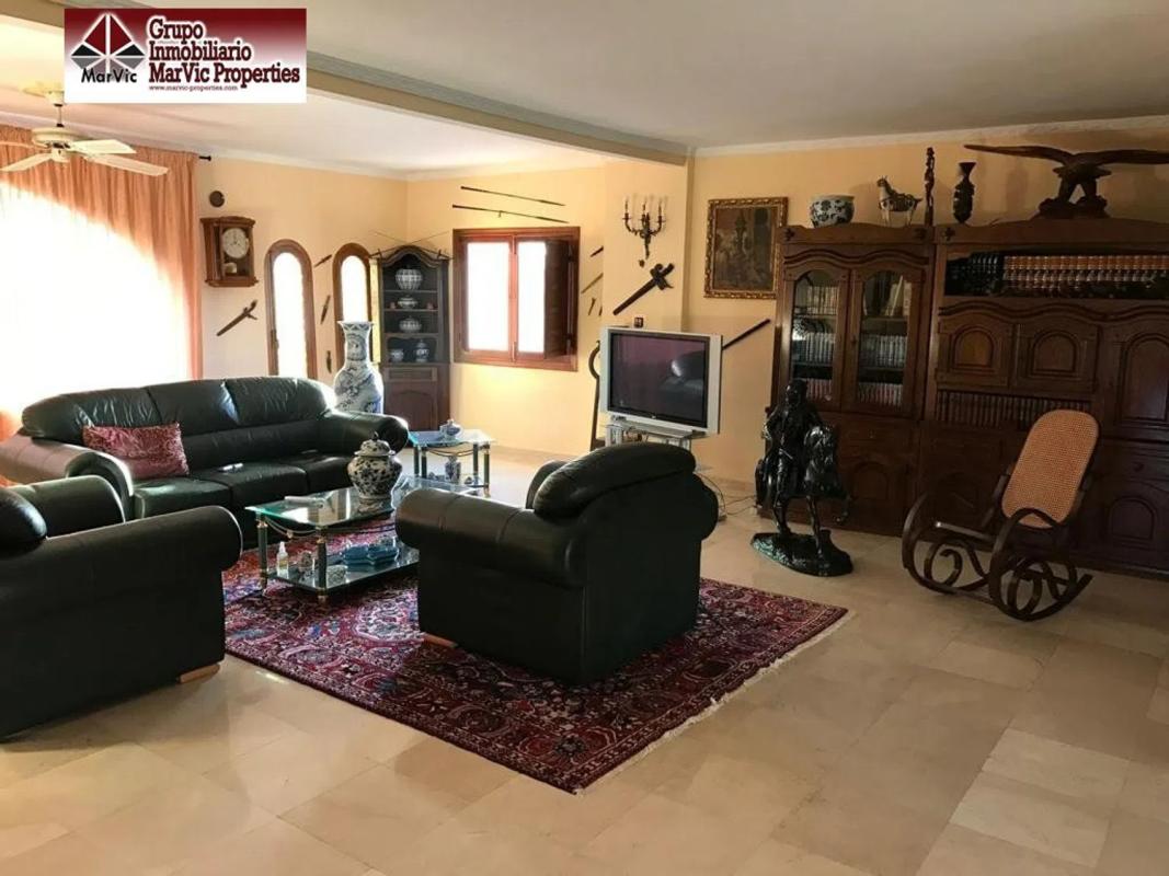 Продажа отдельного шале в Pueblo Poniente, Бенидорм photo 3