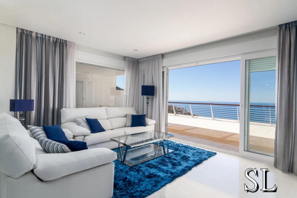 Sale of apartment in Avenida Europa, 850, Altea
 photo 2