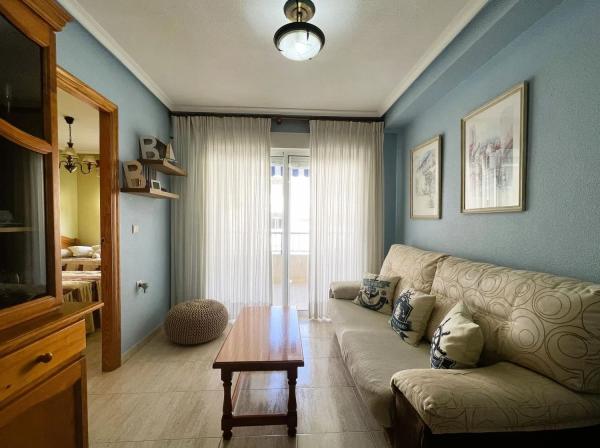 Piso en venta en  Calle Era de Madaleneta, Guardamar del Segura photo 2