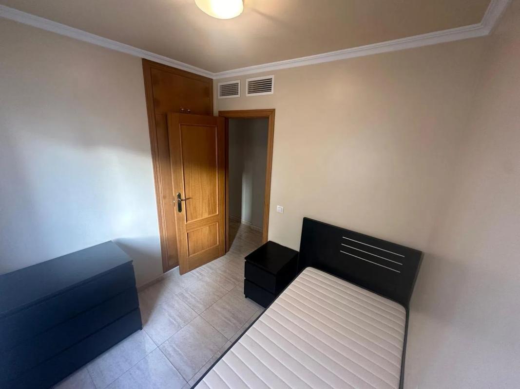 Sale of apartment in Calle Juan García, Guardamar del Segura
photo 5