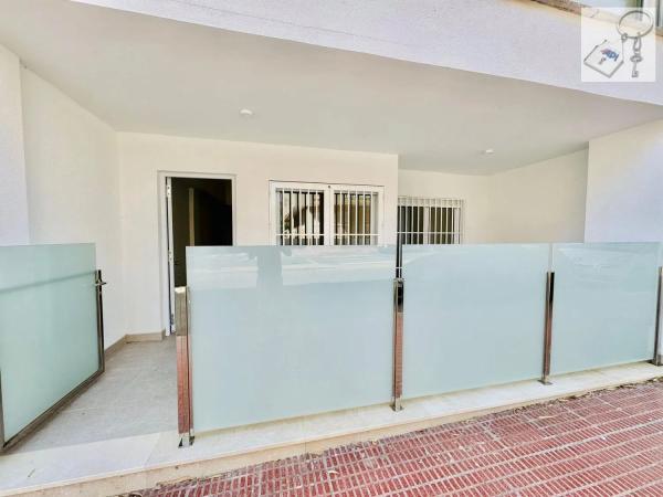 Piso en venta en  Las Viñas, Guardamar del Segura photo 1