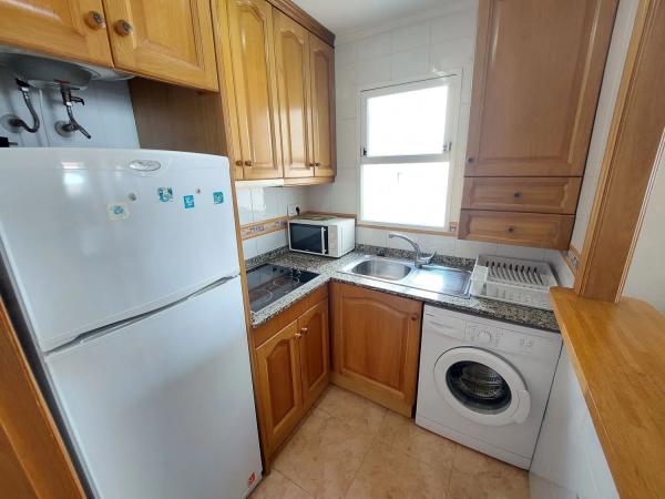 Piso en venta en  Calle les Vinyes, 2, Guardamar del Segura photo 2