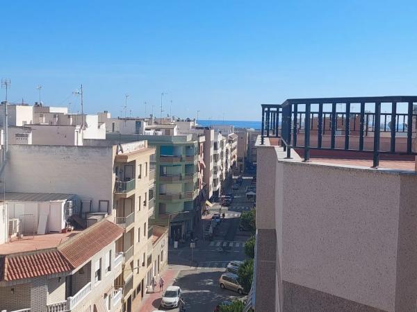 Piso en venta en  Calle les Vinyes, 2, Guardamar del Segura photo 3