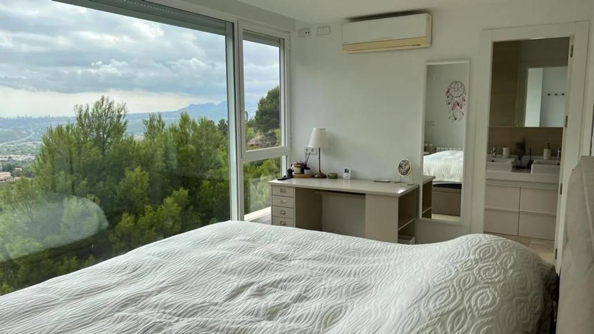 Sprzedaż niezależnego domku jednorodzinnego w  Calle Peñas Rojas, 1, Altea photo 3