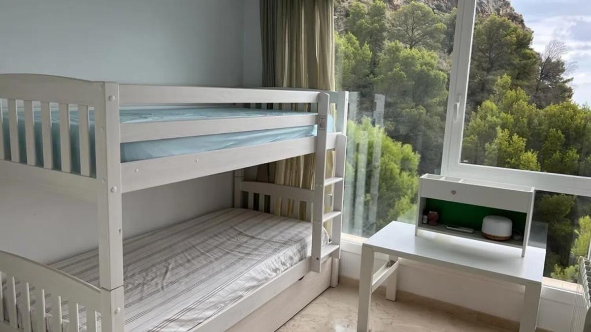 Sprzedaż niezależnego domku jednorodzinnego w  Calle Peñas Rojas, 1, Altea photo 4