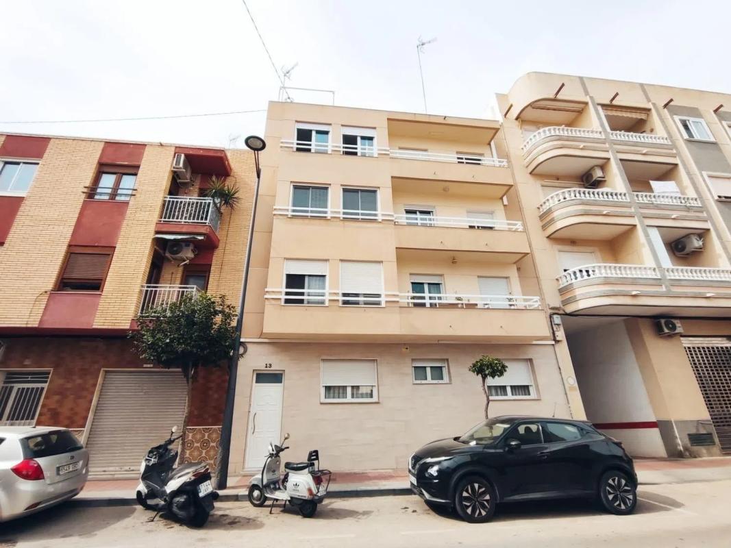 Venta de piso en Calle Sant Josep, Santa Pola
photo 1
