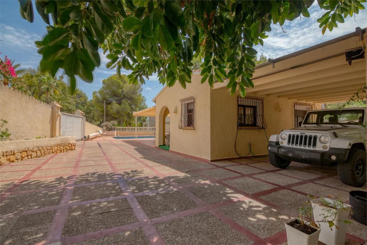 Sprzedaż niezależnego domku jednorodzinnego w  Calle el Llidoner, 19, Altea photo 4