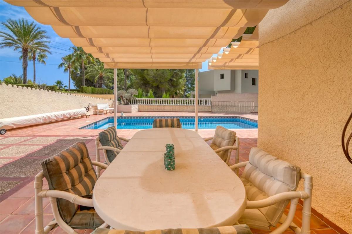 Sprzedaż niezależnego domku jednorodzinnego w  Calle el Llidoner, 19, Altea photo 5