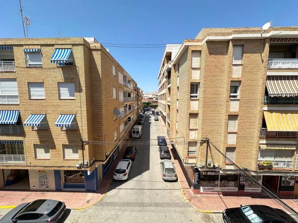 Venta de piso en Calle Miguel Hernández, 14, Benferri
photo 1