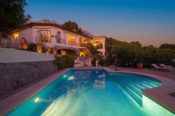Independent chalet for sale in Altea la Vella, Altea
photo 1