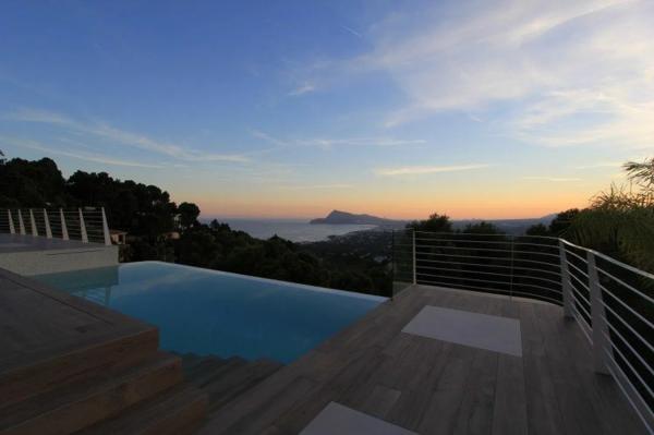 Chalet independiente en venta en  Calle Costa Esmeralda, 23, Altea photo 4