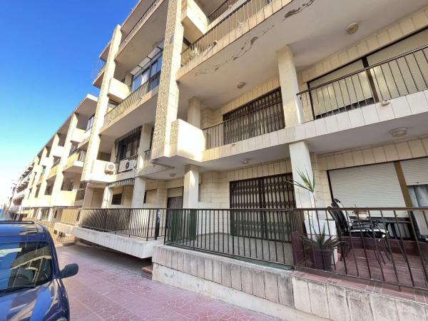 Dupleks na sprzedaż w Calle Azorín, Guardamar del Segura photo 1