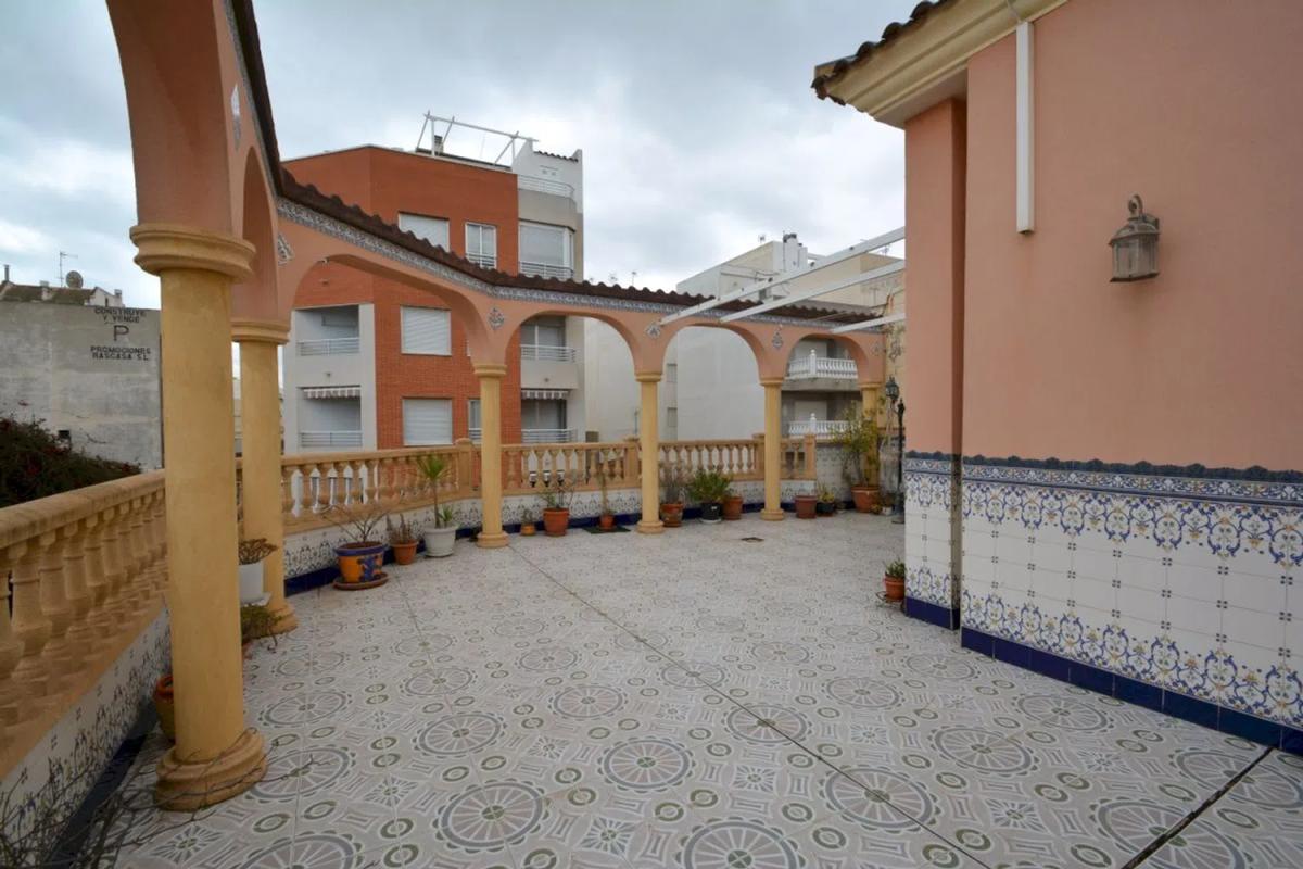 Venta de chalet independiente en Calle Lepanto, Guardamar del Segura
photo 2