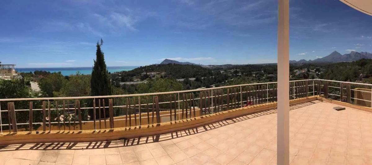 Venta de chalet independiente en Calle el Lloveret, Altea
photo 1