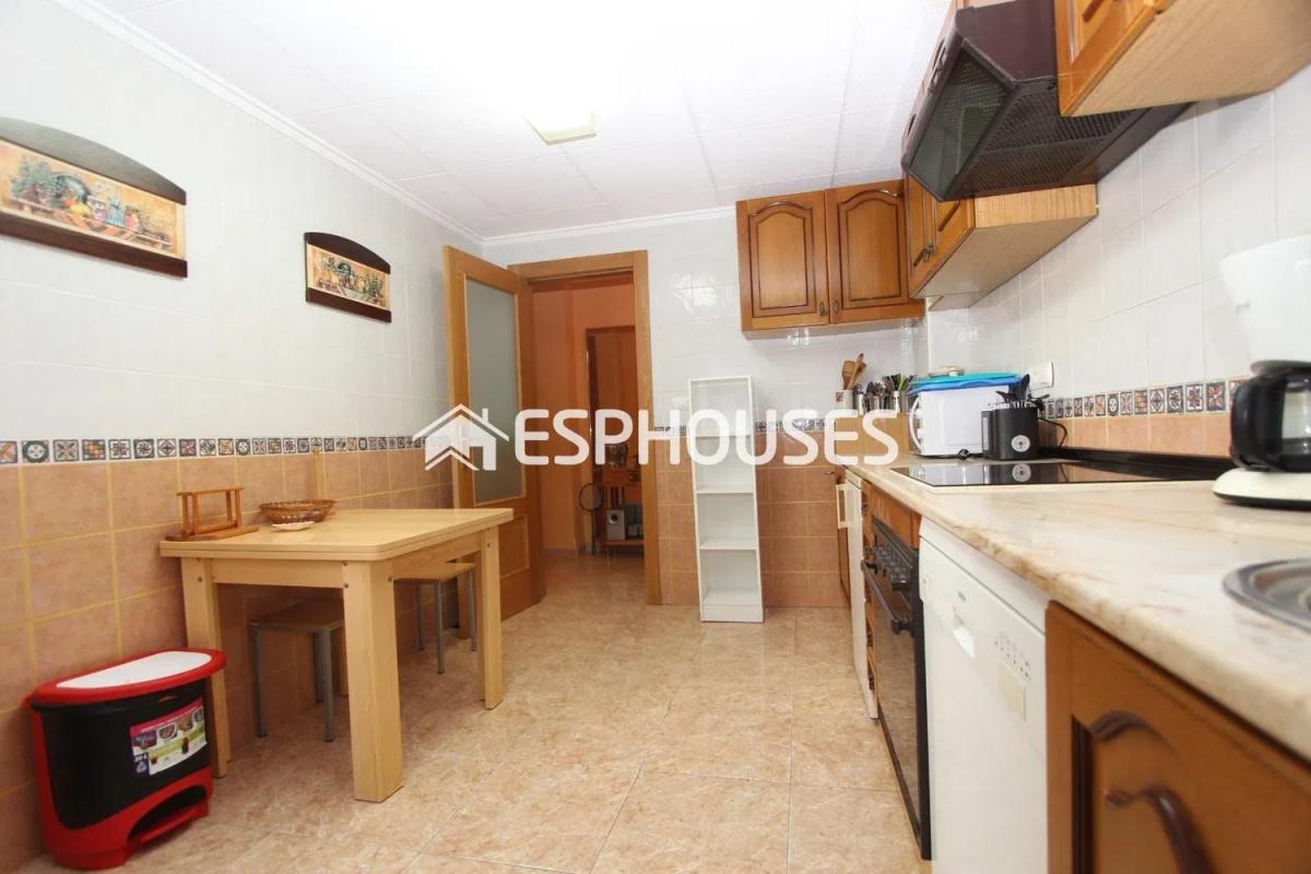 Venta de piso en Guardamar Playa, Guardamar del Segura
photo 5