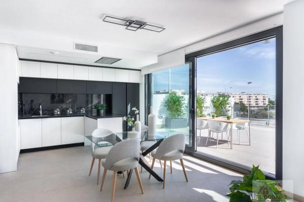 Duplex en venta en Urbanizaciones, Guardamar del Segura thumbnail 3