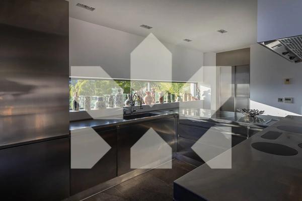Detached villa for sale in  Calle la Guatla, 36, Altea photo 3