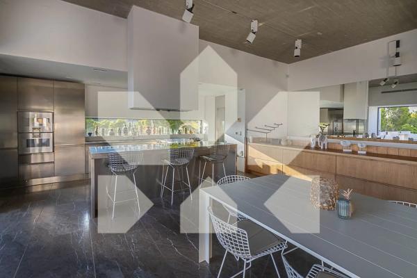 Detached villa for sale in  Calle la Guatla, 36, Altea photo 4