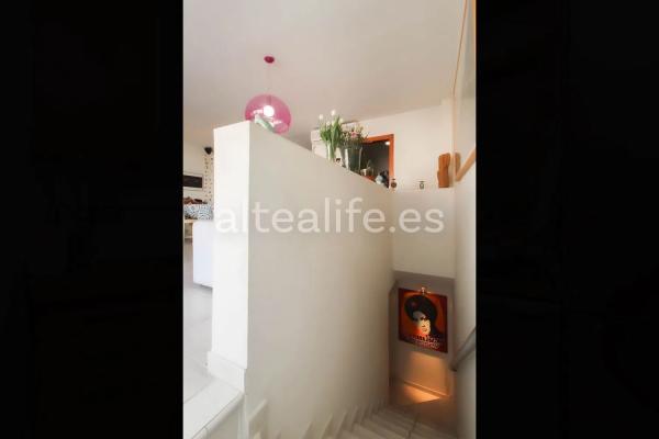 Duplex en venta en Calle de la Trona, Altea photo 4