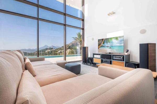 Detached villa for sale in  Calle Alemania, Altea photo 3