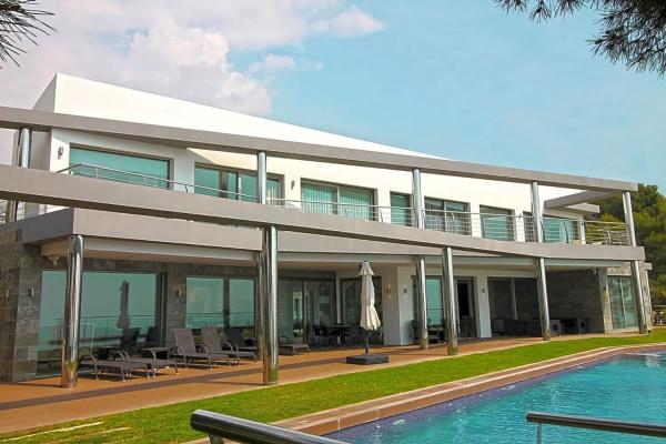 Detached villa for sale in  Calle Tord, 1, Altea photo 1