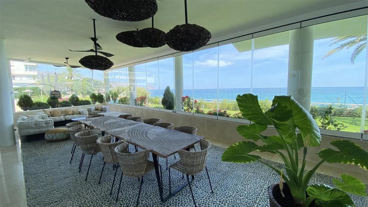 Sale of apartment in Cap-negret, 5, Altea
photo 1