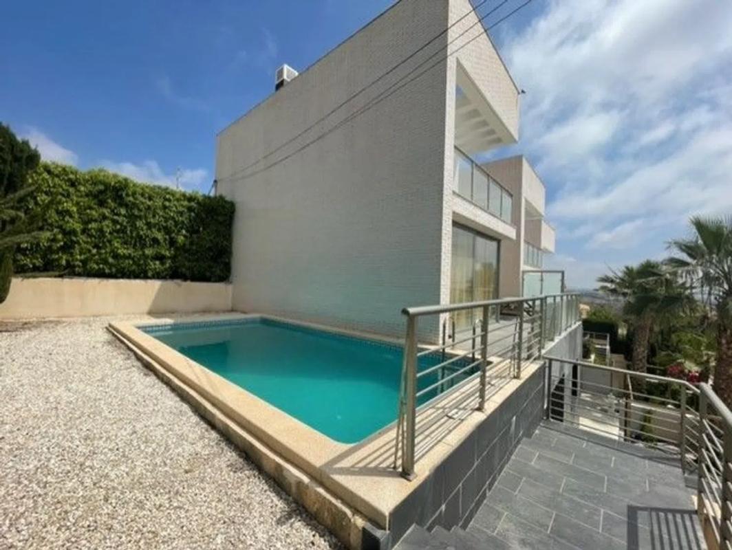 Venta de chalet independiente en Platja Vila Joiosa, La Villajoyosa / Vila Joiosa
 photo 2