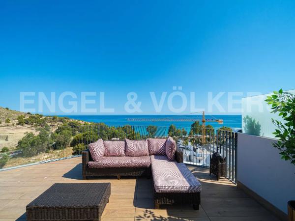 Ático en venta en Platja de Torres, La Villajoyosa / Vila Joiosa photo 1