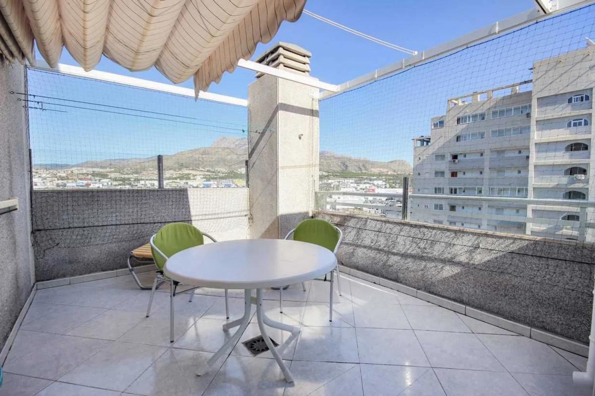 Sale of apartment in Barrio Alitana - Casablanca, La Villajoyosa / Vila Joiosa
 photo 3