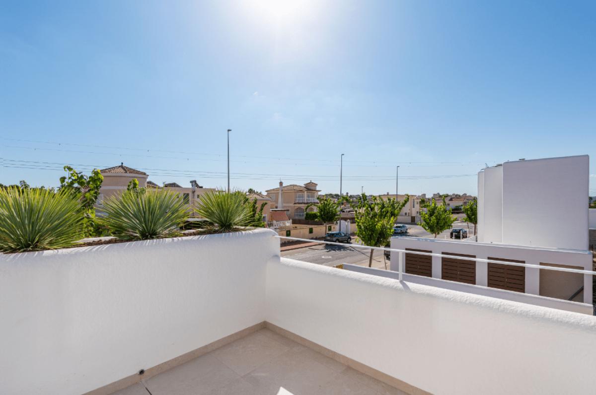 Obra nueva Residensial MYKONOS y SANTORINI en San Fulgencio (Revista) photo 4