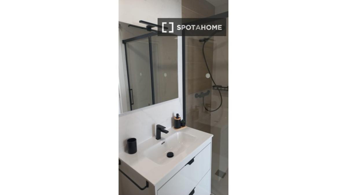 Недвижимость на продажу и в аренду в Испании photo 5