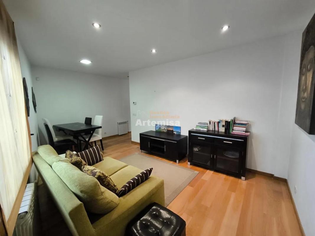 Sale of apartment in Feal-Xuvia, Narón
 photo 2