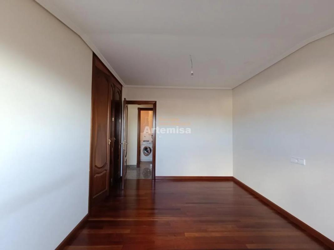 Venta de duplex en A Gándara, Narón photo 5