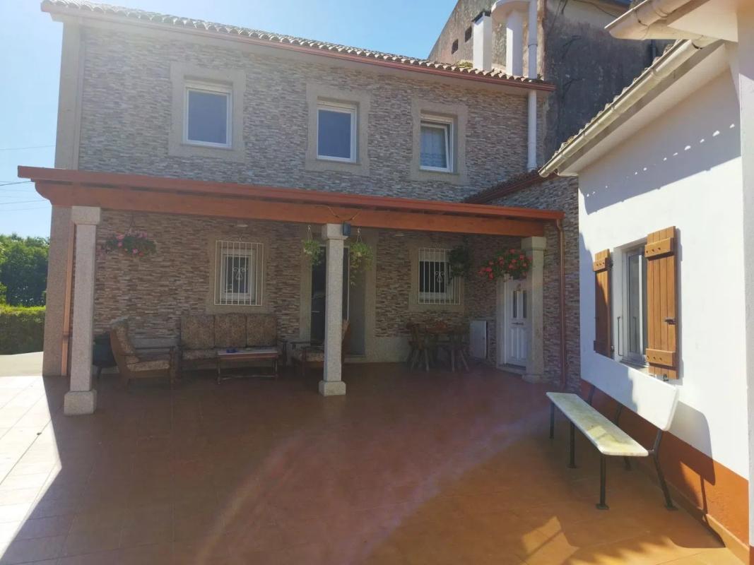 Chalet pareado en Aldea de Torrón s/n, Sada
photo 1