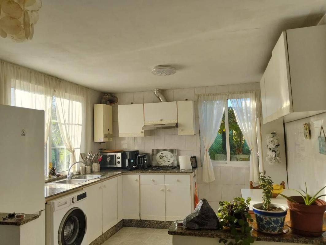 Продажа отдельного шале в Travesía Do Portiño, Артеихо photo 4