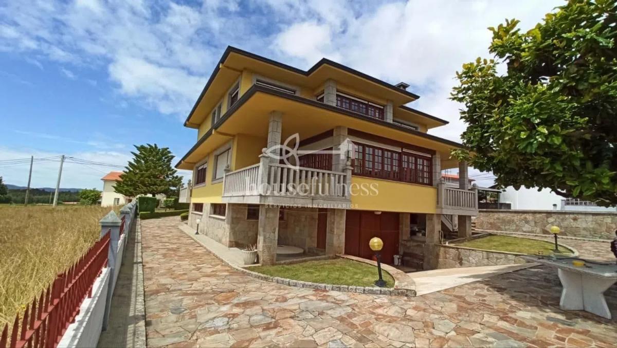Venta de chalet independiente en Sedes-Pedroso-Doso, Narón
photo 2