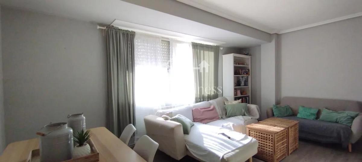 Продажа квартиры на Alto del Castaño, Нарон
photo 1