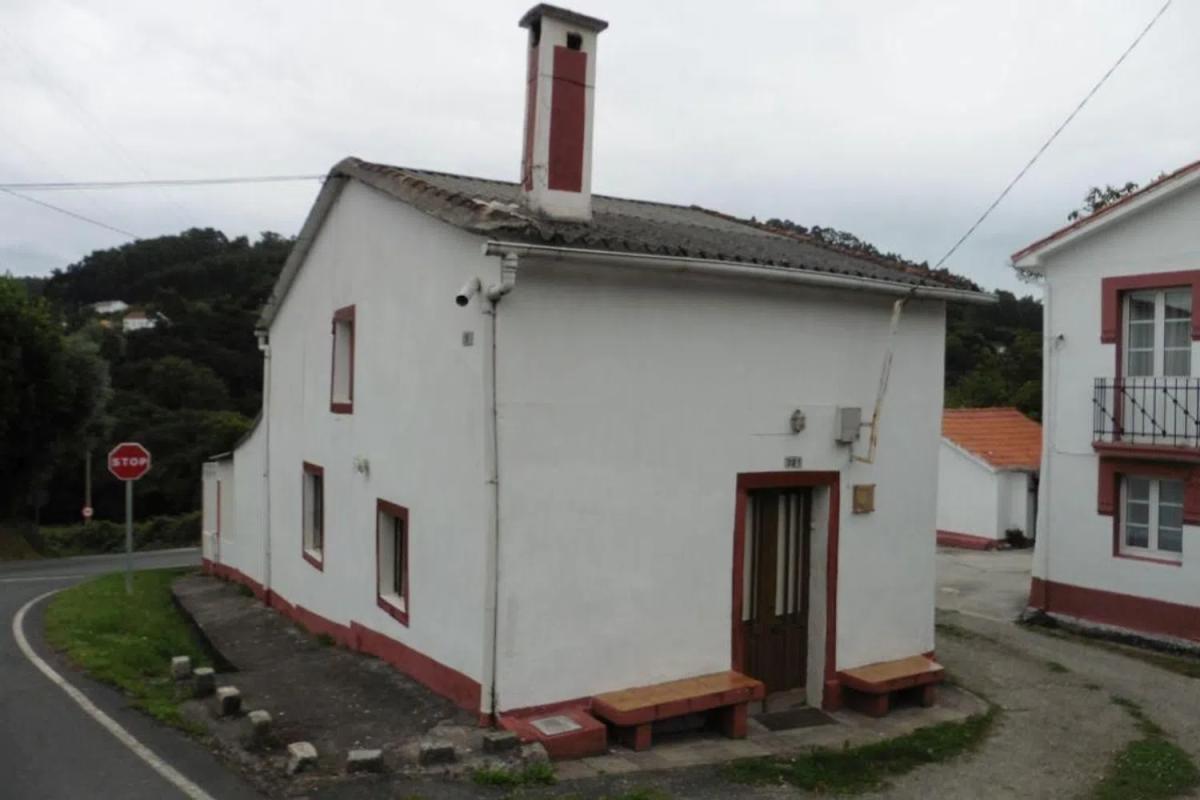 Продажа отдельного шале в Camino Pazos, 1, Ферроль photo 1