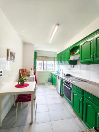 Apartment for sale in  Calle do Restollal, Santiago de Compostela photo 4