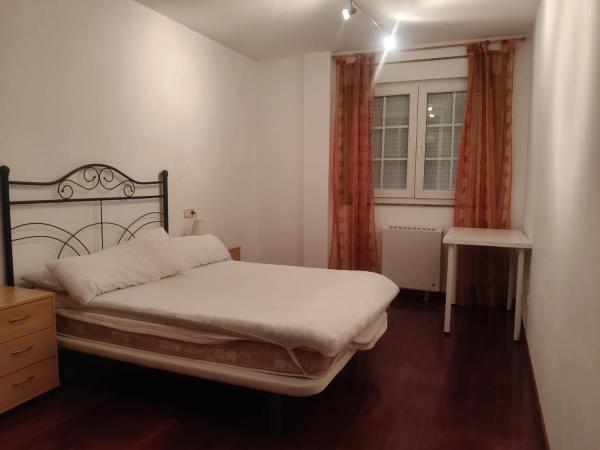 Apartment for sale in  Calle Touro, Ribeira photo 3