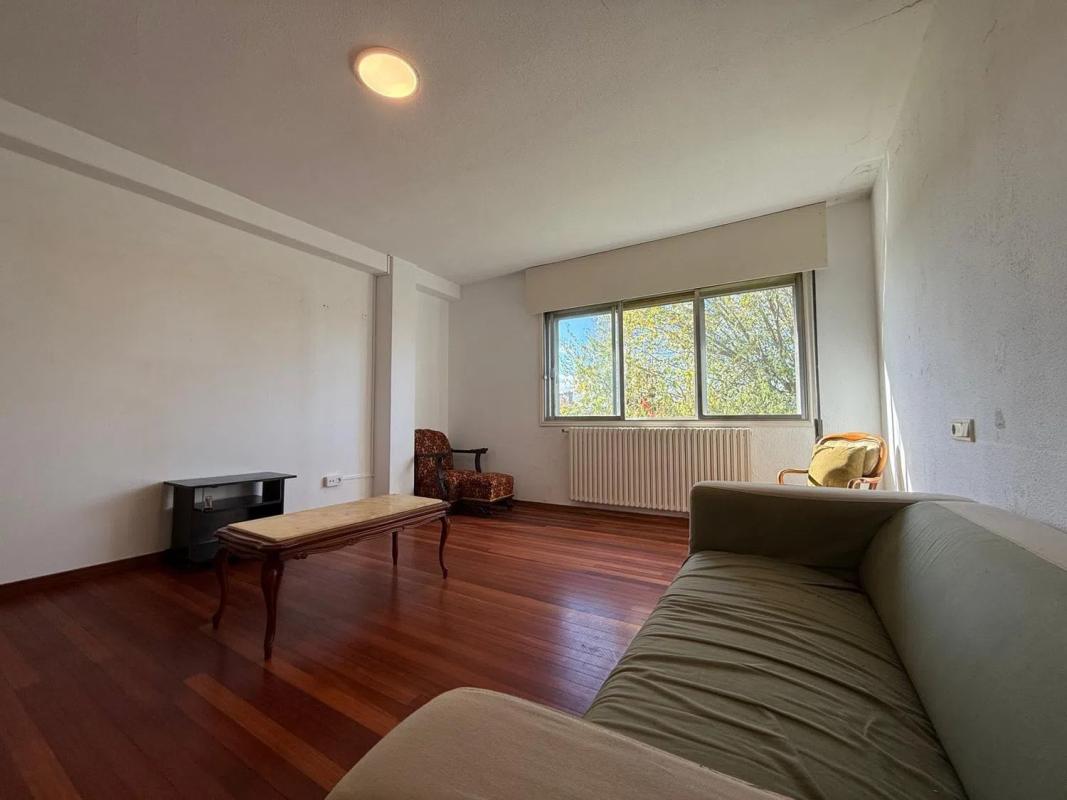 Sale of independent chalet in Campus norte - S.Caetano, Santiago de Compostela
photo 5