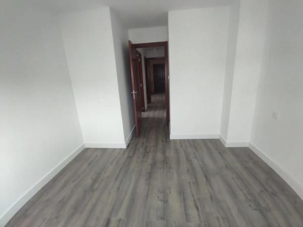 Mieszkanie na sprzedaż w  Calle Antonio Pereira, A Coruña photo 3