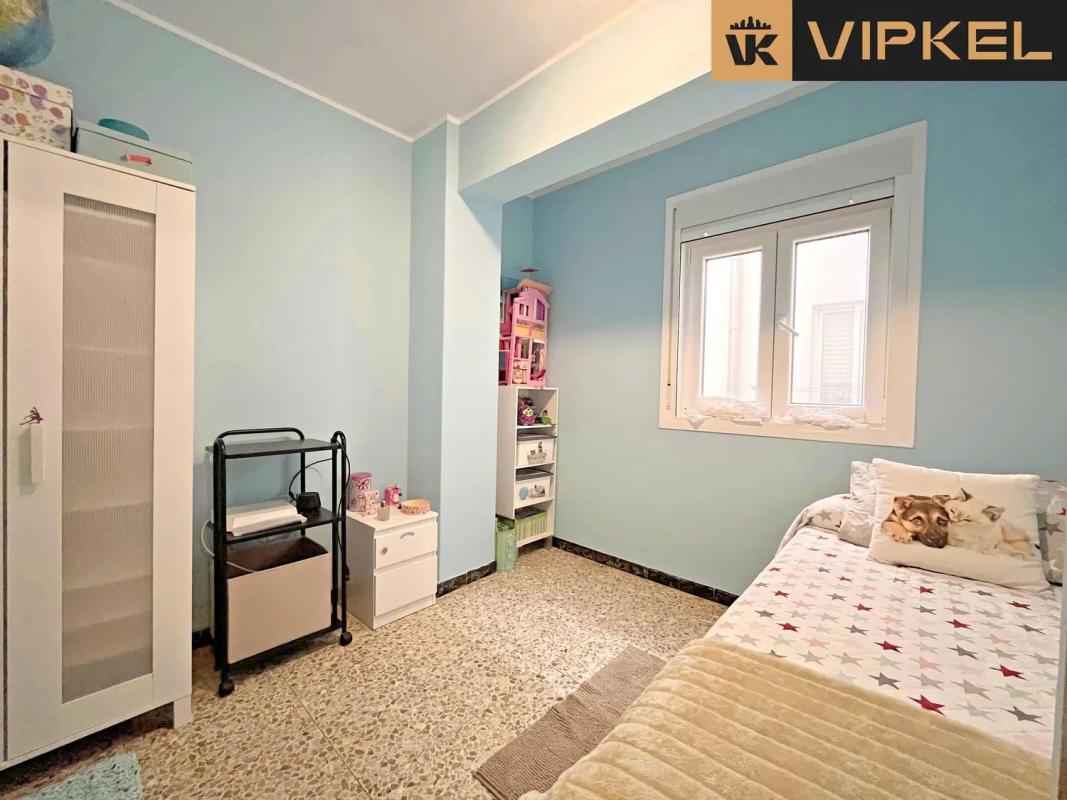 Venta de piso en Calle Río Vespasante, Narón
photo 3