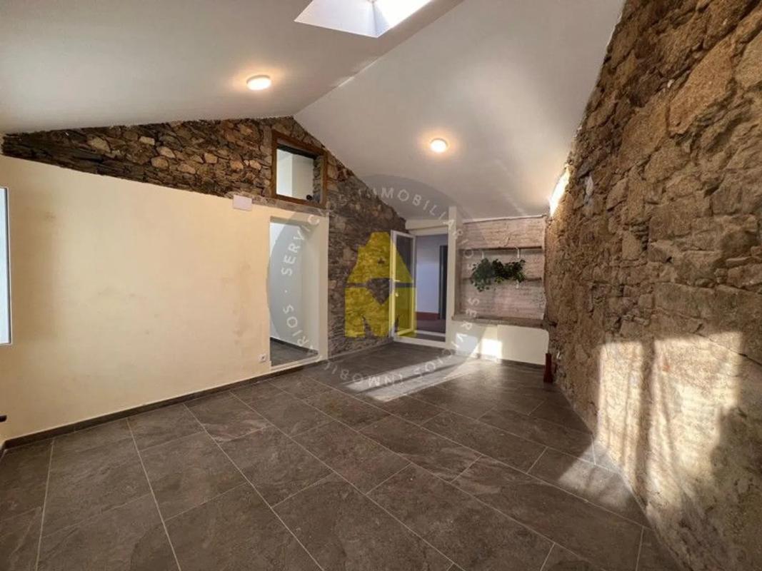 Sale of independent chalet in Catabois - Santa María, Ferrol
 photo 2