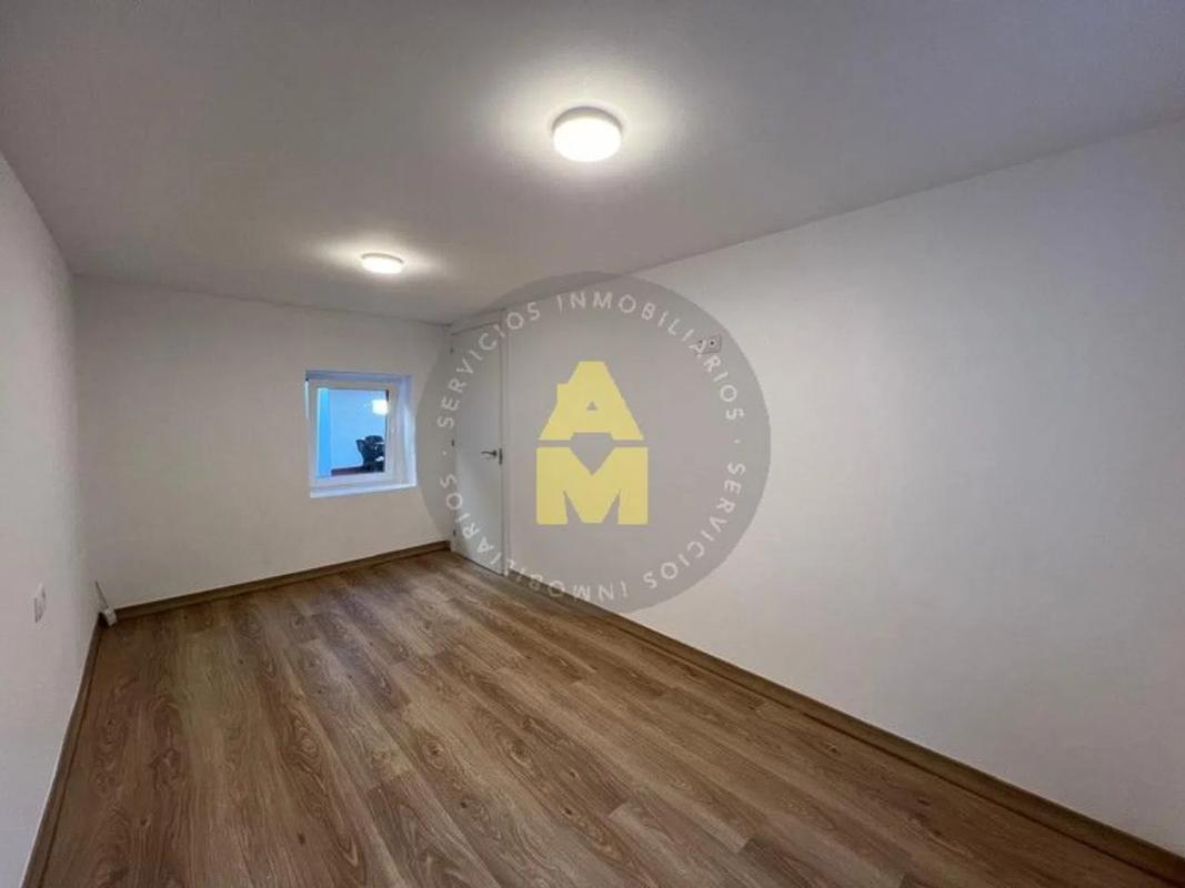 Sale of independent chalet in Catabois - Santa María, Ferrol
 photo 3