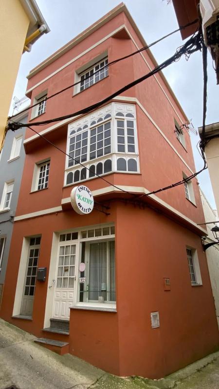 Chalet adosado en calle San Bartolomeu, Darling
photo 1