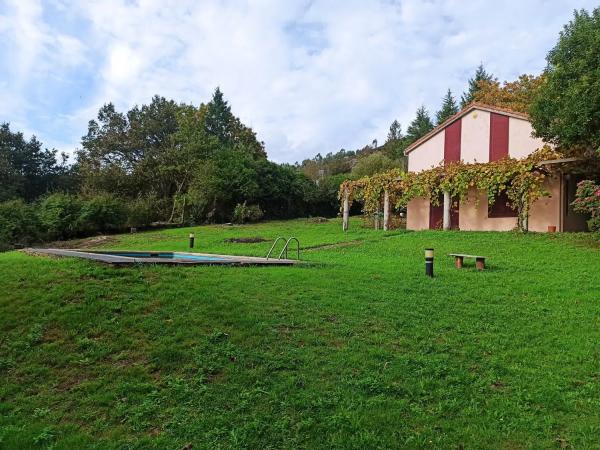Detached villa for sale in  Lugar da Cova, 7, Santiago de Compostela photo 3